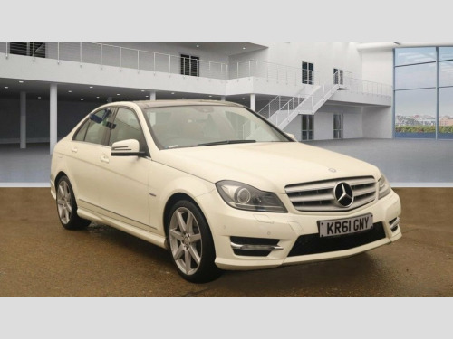 Mercedes-Benz C-Class C350 3.5 C350 V6 BlueEfficiency Sport Saloon 4dr Petrol