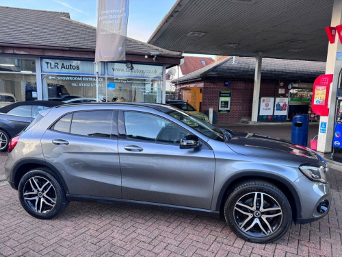 Mercedes-Benz 180  1.6 GLA 180 Urban Edition SUV 5dr Petrol 7G-DCT Eu