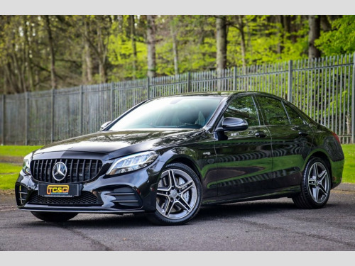 Mercedes-Benz C-Class  3.0 C43 V6 AMG Saloon 4dr Petrol G-Tronic+ 4MATIC 