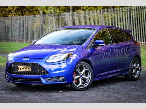 Ford Focus  2.0T EcoBoost ST-3 Hatchback 5dr Petrol Manual Eur