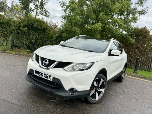 Nissan Qashqai  1.2 DIG-T N-Connecta SUV 5dr Petrol XTRON 2WD Euro