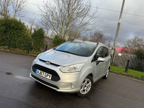 Ford B-Max  1.0T EcoBoost Zetec Navigator MPV 5dr Petrol Manua