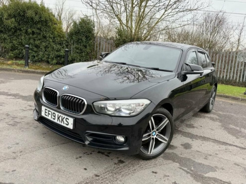 BMW 1 Series  1.5 118i Sport Hatchback 5dr Petrol Manual Euro 6 