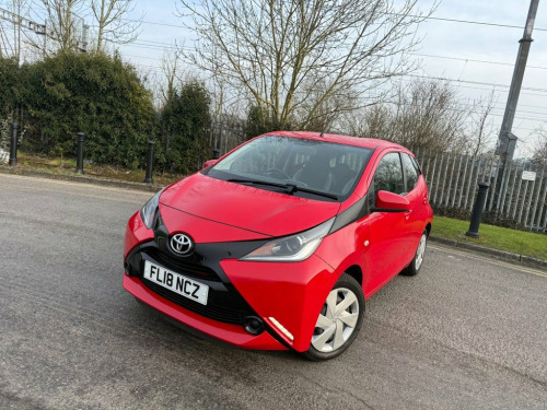 Toyota AYGO  1.0 VVT-i x-play Hatchback 5dr Petrol Manual Euro 