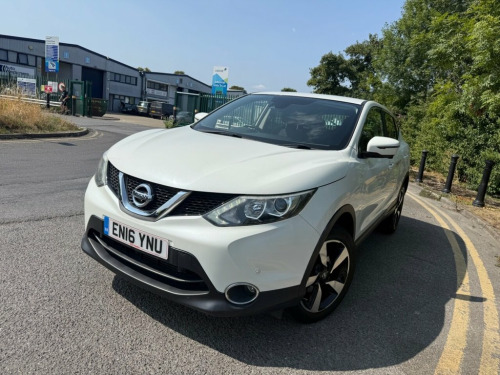 Nissan Qashqai  1.2 DIG-T N-Connecta SUV 5dr Petrol XTRON 2WD Euro