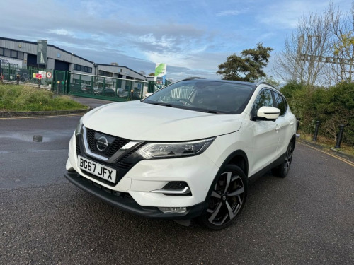 Nissan Qashqai  1.2 DIG-T Tekna SUV 5dr Petrol XTRON Euro 6 (s/s) 