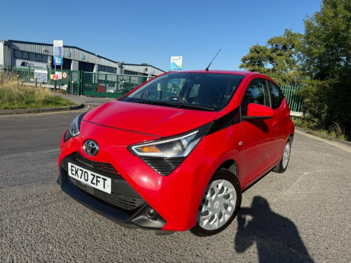 Toyota AYGO  1.0 VVT-i x-play Hatchback 5dr Petrol x-shift Euro