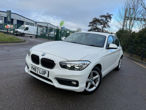 BMW 1 Series  1.5 118i SE Hatchback 5dr Petrol Auto Euro 6 (s/s) 