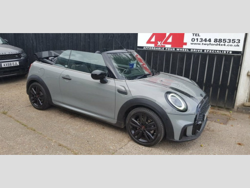 MINI Convertible  1.5 Cooper Sport Convertible 2dr Petrol Steptronic