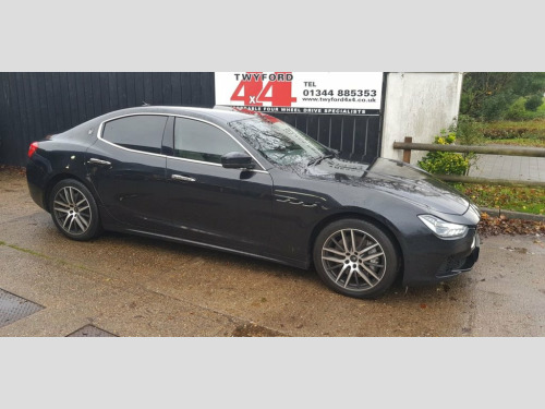 Maserati Ghibli  3.0D V6 Saloon 4dr Diesel ZF Euro 6 (s/s) (275 ps)