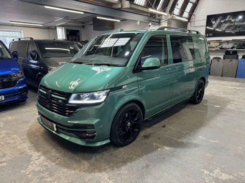 Volkswagen Transporter  T6.1 150ps DSG auto T32 5 seat SWB Vdub ABT Kombi 