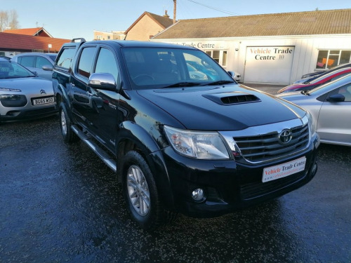 Toyota Hi-Lux  3.0 INVINCIBLE 4X4 D-4D DCB 5d AUTO 169 BHP