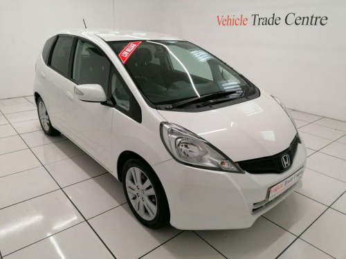 Honda Jazz  1.4 i-VTEC ES Plus Hatchback 5dr Petrol Manual Eur