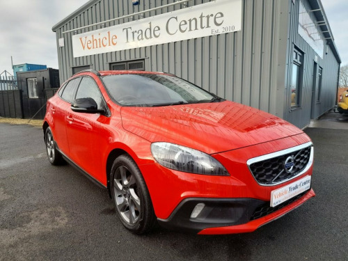 Volvo V40  1.6 D2 Lux Hatchback 5dr Diesel Powershift Euro 5 