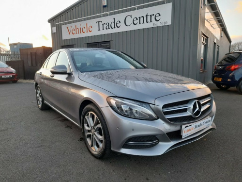 Mercedes-Benz C-Class C220 2.1 C220 BlueTEC Sport Saloon 4dr Diesel G-Tronic+