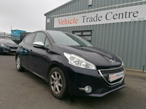 Peugeot 208  1.4 HDi Style Hatchback 5dr Diesel Manual Euro 5 (