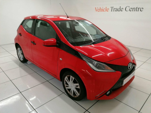 Toyota AYGO  1.0 VVT-i x-pression Hatchback 5dr Petrol Manual E