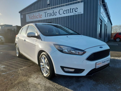 Ford Focus  1.0T EcoBoost Zetec Hatchback 5dr Petrol Manual Eu