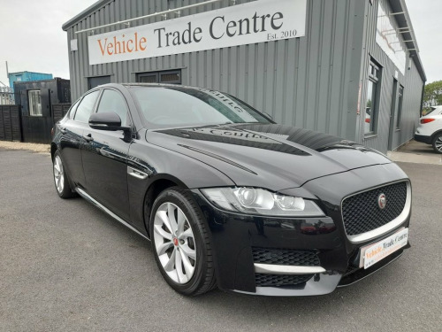 Jaguar XF  2.0d R-Sport Saloon 4dr Diesel Auto AWD Euro 6 (s/