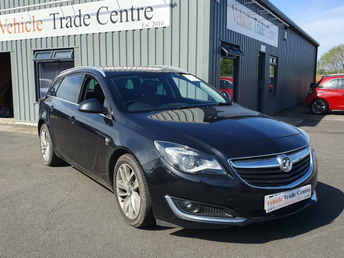 Vauxhall Insignia  2.0 CDTi ecoFLEX SRi Nav Sports Tourer 5dr Diesel 