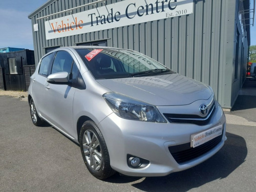 Toyota Yaris  1.33 Dual VVT-i Icon Plus Hatchback 5dr Petrol Man