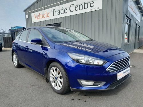 Ford Focus  1.0T EcoBoost Titanium Hatchback 5dr Petrol Manual