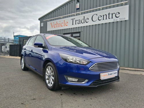 Ford Focus  1.0T EcoBoost Titanium Hatchback 5dr Petrol Manual