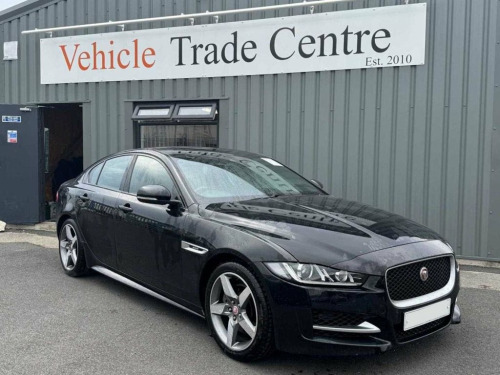 Jaguar XE  2.0d R-Sport Saloon 4dr Diesel Auto Euro 6 (s/s) (