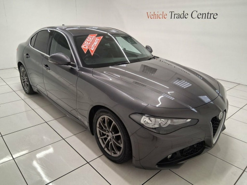 Alfa Romeo Giulia  2.2 TD Tecnica Saloon 4dr Diesel Auto Euro 6 (s/s)