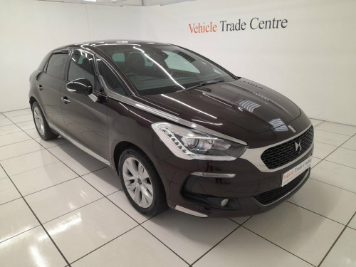 DS DS 5  1.6 BlueHDi Elegance Hatchback 5dr Diesel Manual E