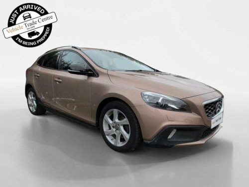 Volvo V40  1.6 D2 Lux Hatchback 5dr Diesel Manual Euro 5 (s/s