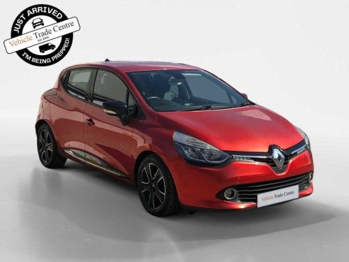 Renault Clio  0.9 TCe Dynamique MediaNav Hatchback 5dr Petrol Ma