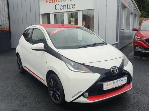 Toyota AYGO  1.0 VVT-i x-press Hatchback 5dr Petrol Manual Euro