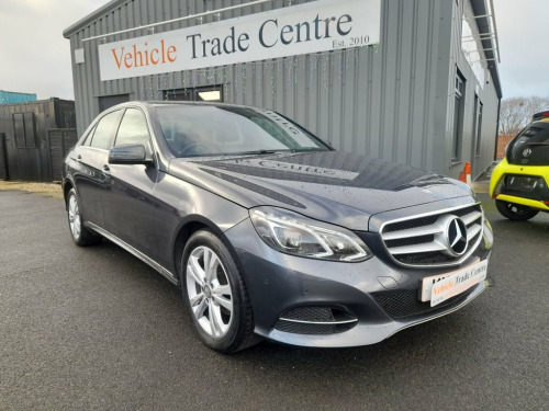 Mercedes-Benz E-Class E220 2.1 E220 BlueTEC SE Saloon 4dr Diesel G-Tronic+ Eu 