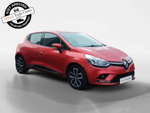 Renault Clio  0.9 TCe Play Hatchback 5dr Petrol Manual Euro 6 (s 