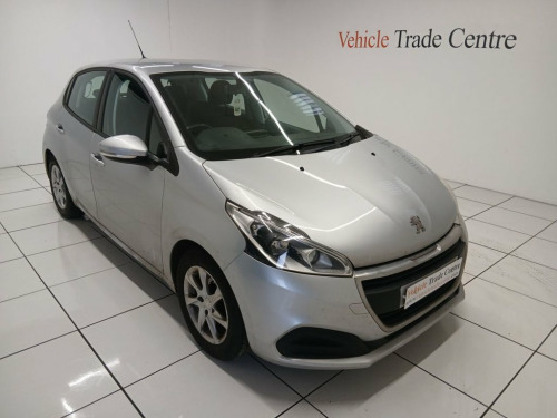 Peugeot 208  1.2 PureTech Active Hatchback 5dr Petrol Manual Eu 