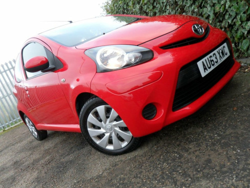 Toyota AYGO  Toyota Aygo 1.0 VVT - I Move Ideal For First Time 