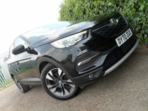Vauxhall Grandland X  Vauxhall GrandLand X Edition1.2 Turbo SRi Nav 