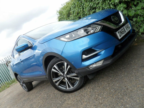 Nissan Qashqai  1.5 dCi N-Connecta SUV 5dr Diesel Manual Euro 6 (s