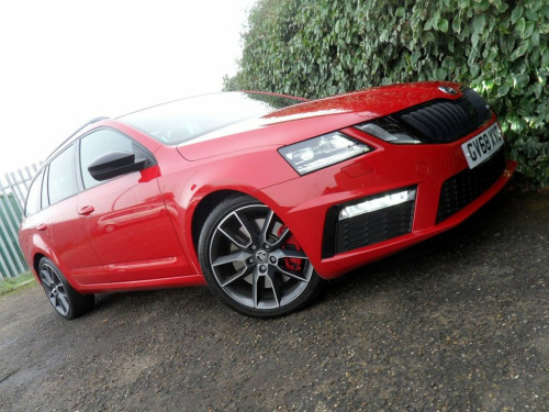 Skoda Octavia  2.0 TSI GPF vRS Estate 5dr Petrol Manual Euro 6 (s 
