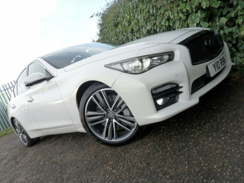 Infiniti Q50  3.5h V6 S Saloon 4dr Petrol Hybrid Auto Euro 5 (s/ 