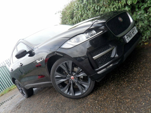 Jaguar F-PACE  2.0 D180 R-Sport SUV 5dr Diesel Auto AWD Euro 6 (s 