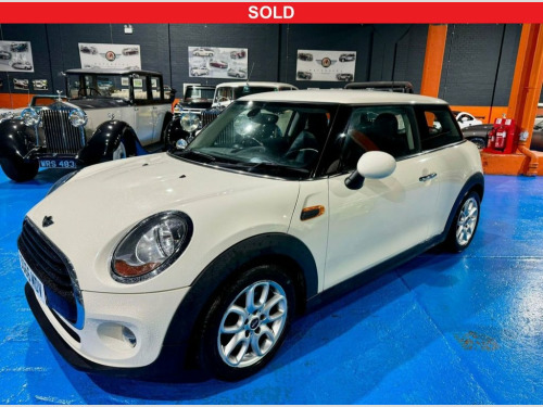 MINI Hatch  1.5 Cooper D Hatchback 3dr Diesel Manual Euro 6 (s