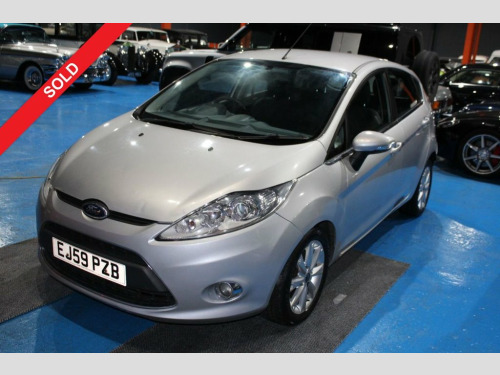 Ford Fiesta  1.4 Zetec Hatchback 5dr Petrol Automatic (154 g/km