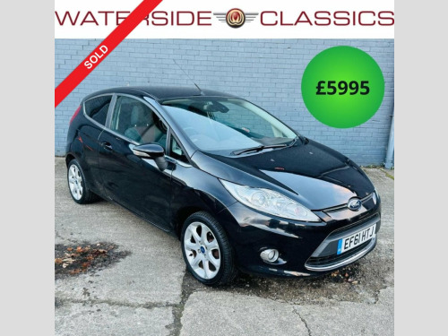 Ford Fiesta  1.4 Titanium Hatchback 3dr Petrol Automatic (154 g