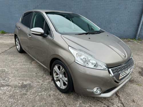 Peugeot 208  1.6 e-HDi Allure Hatchback 5dr Diesel Manual Euro 
