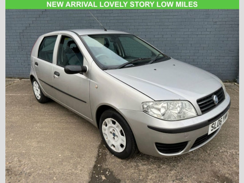 Fiat Punto  1.2 Active Hatchback 5dr Petrol Manual (136 g/km, 