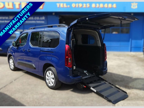 Vauxhall Combo  Life 1.5 Turbo D XL Wheelchair Access WAV