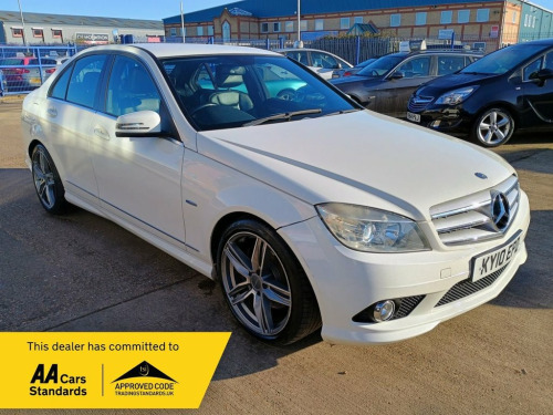 Mercedes-Benz C-Class C350 3.0 C350 CDI V6 BlueEfficiency Sport Saloon 4dr Di