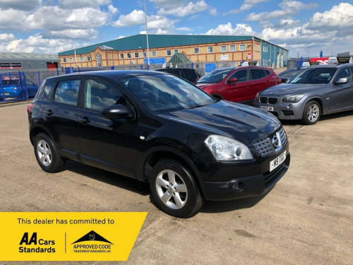 Nissan Qashqai  1.5 dCi Acenta Hatchback 5dr Diesel Manual 2WD 